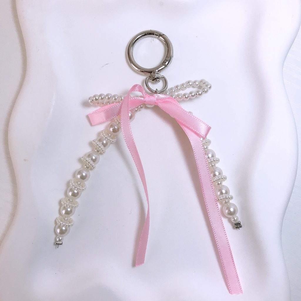 Ribbon Pearl Beaded Keychain