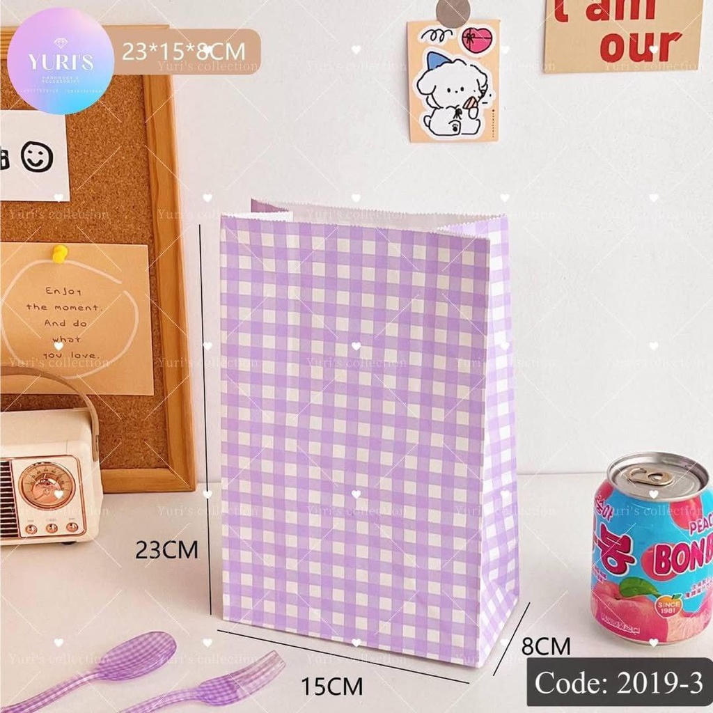 Paper Bag Purple (23*15*8cm) 