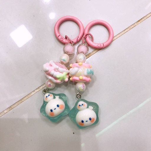 [4268-11] Beaded Cream Keychain \ Duck 
