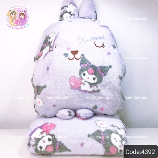 [4392] Head Plush With Blanket \ Kuromi 