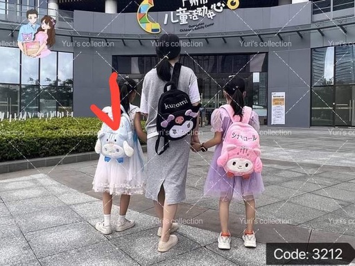 [3212-1] Sanrio Plush Soft Backpack \ Cinnamon *Blue*