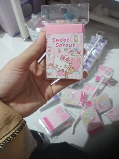 [3424-7] Hello kitty mini sticker Book (50pcs)
