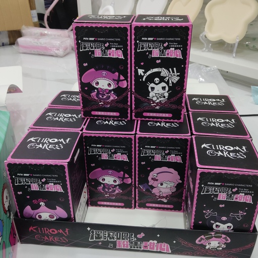 [3908] Kuromi Cakes Blind Box 