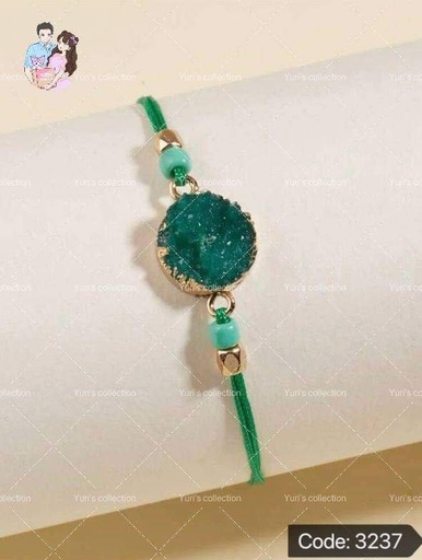 [3237] Emerald Fancy Bracelet